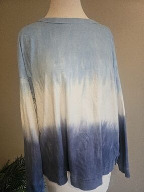 Old Navy Tie-dyed Long Sleeve Tee